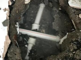 红原阳台漏水维修公司为您分享楼上楼下漏水怎么处理